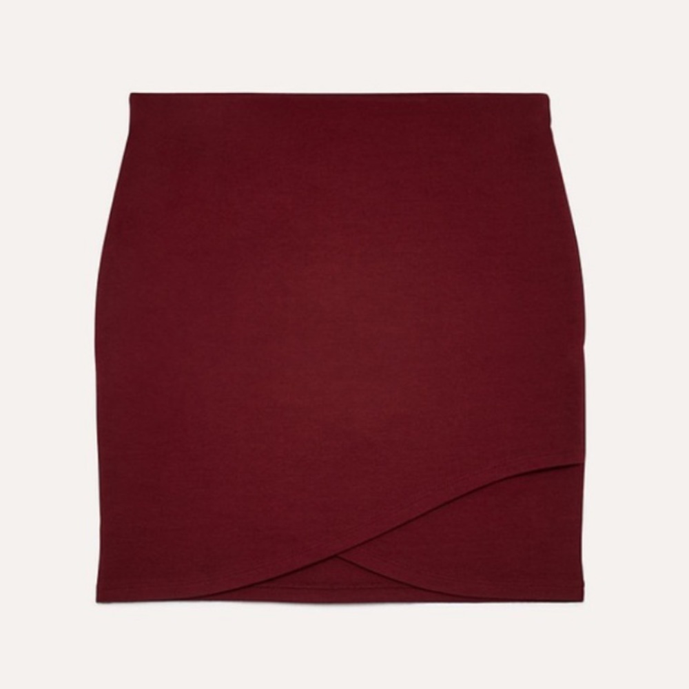 🤍Aritzia Mini Skirt
